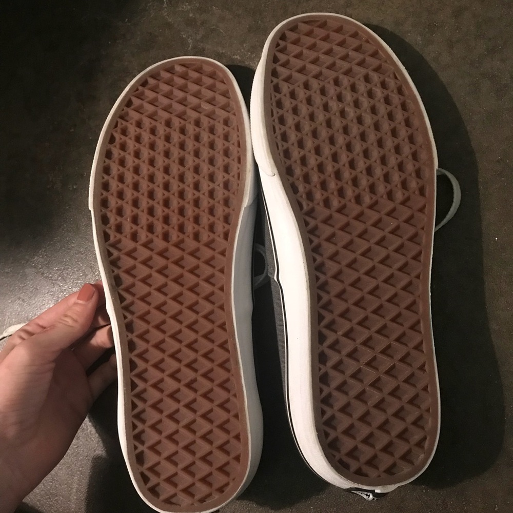 Grey vans NWOT - Picture 3 of 4